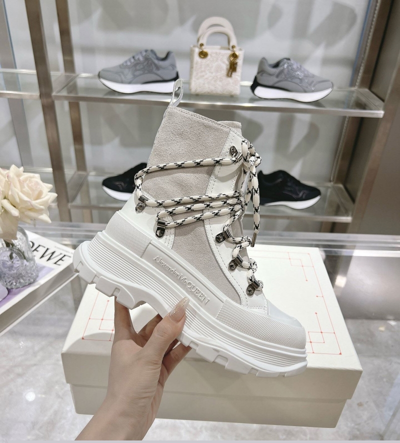 M*Q*en boots